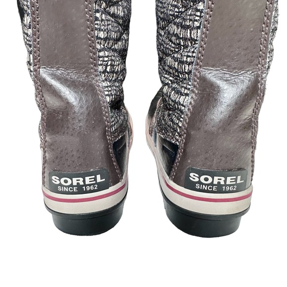 Sorel | Women | Tofino II Cordovan Metallic Faux Fur Waterpoof Boots | 10.5 - Picture 6 of 16